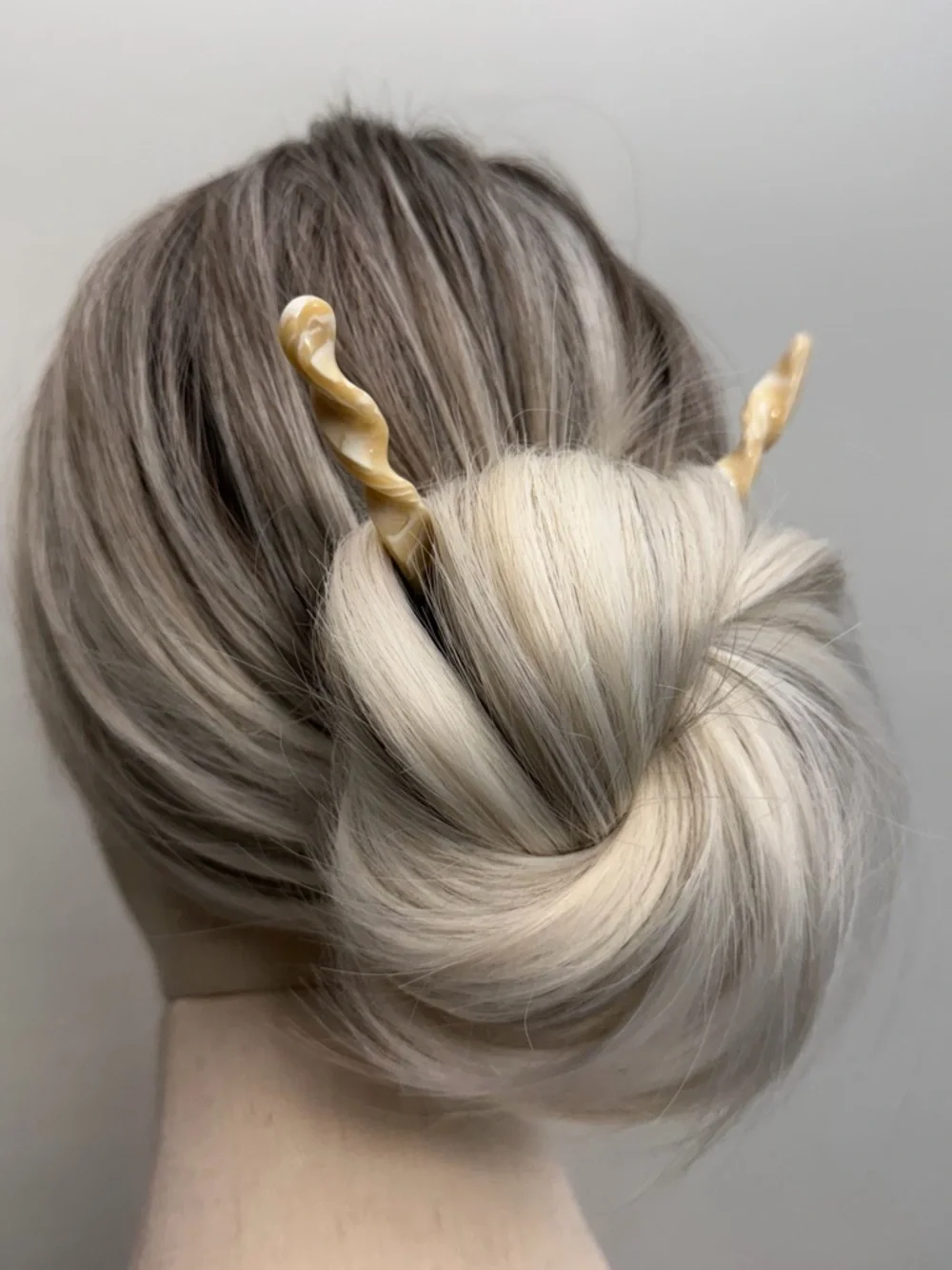 Minimalist Hair Stick Set Tortoiseshell Beige Pink Bun Hair Pins Women Elegant